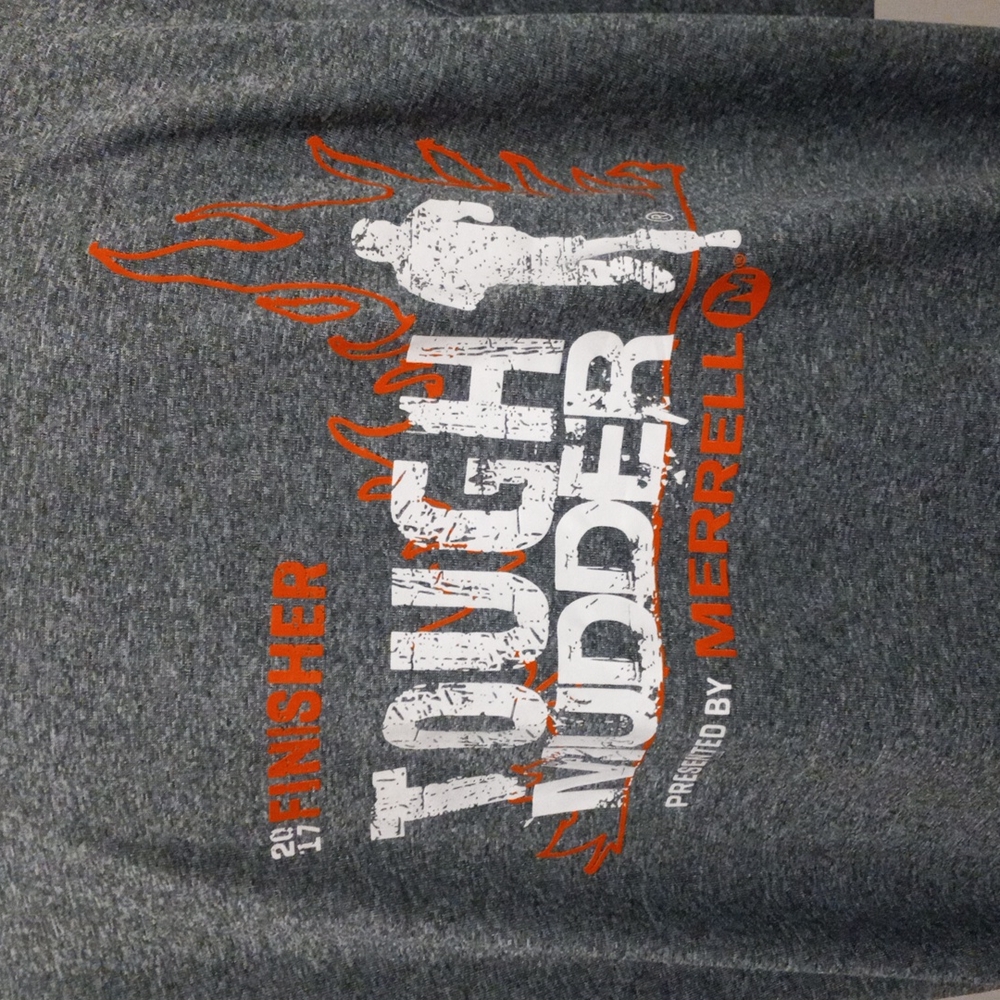 Merrell shirt - Picture 2 of 4